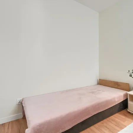 111 Stare Bulwary No 1